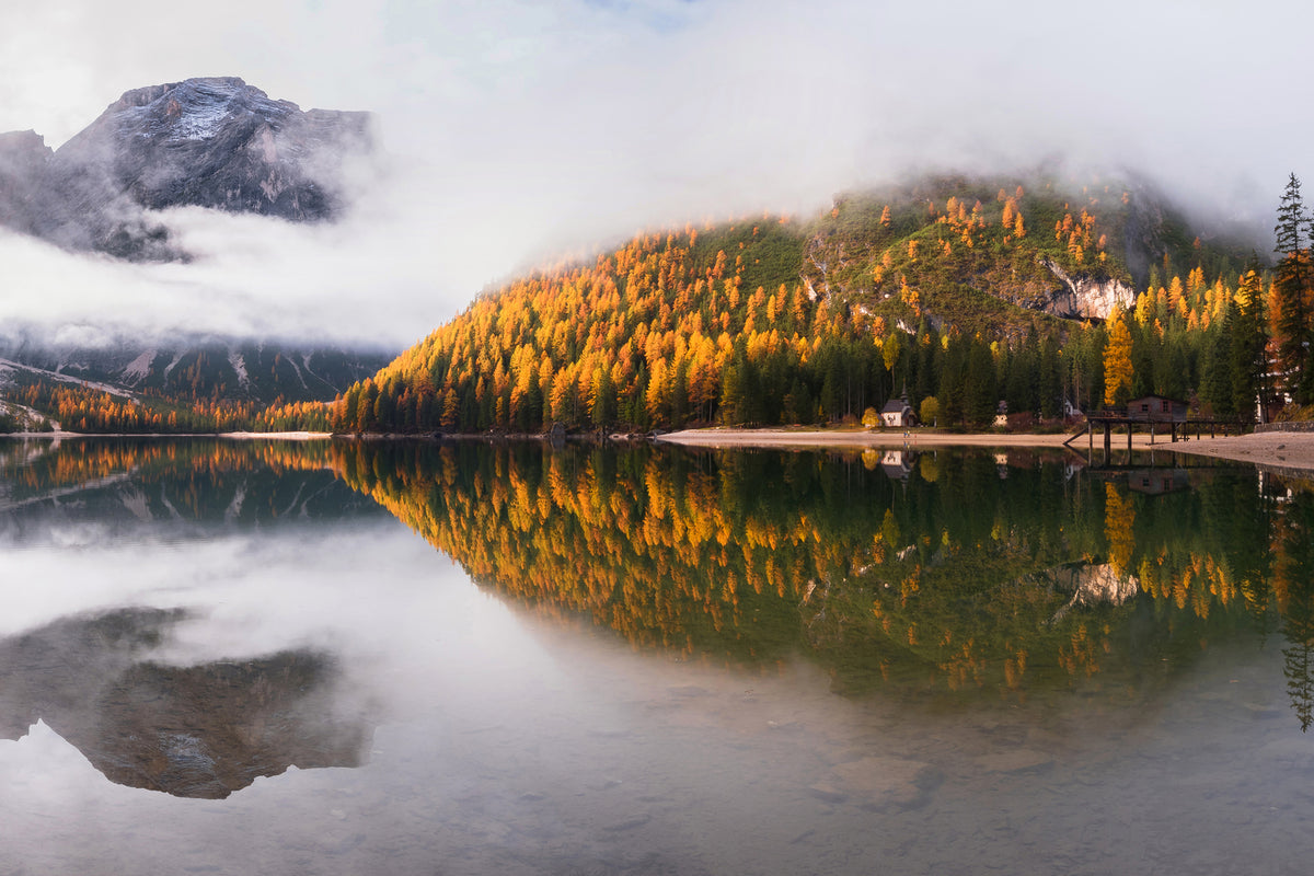 photo-wallpaper-lake-braies-x