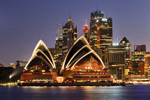 photo-wallpaper-skyline-with-the-boat-in-front-of-sydney