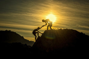 photo-wallpaper-climbing-in-the-mountains