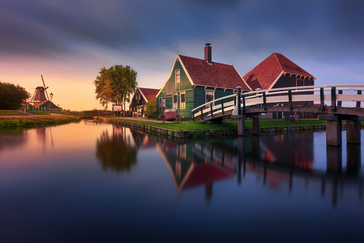 photo-wallpaper-zaanse-schans-green-house