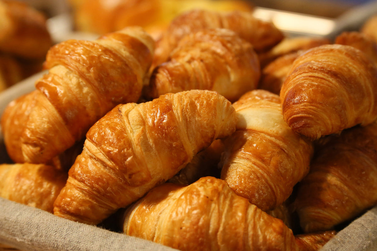 photo-wallpaper-fresh-croissants