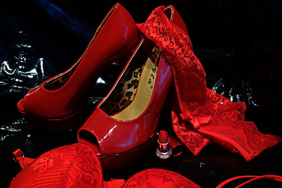 photo-wallpaper-red-high-heels