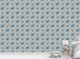 patterned-wallpaper-the-forest-king-blue