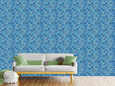 patterned-wallpaper-floral-crossover-mosaic