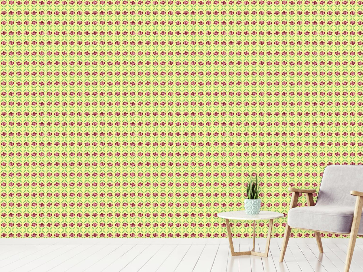 patterned-wallpaper-sunny-vintage-flowers