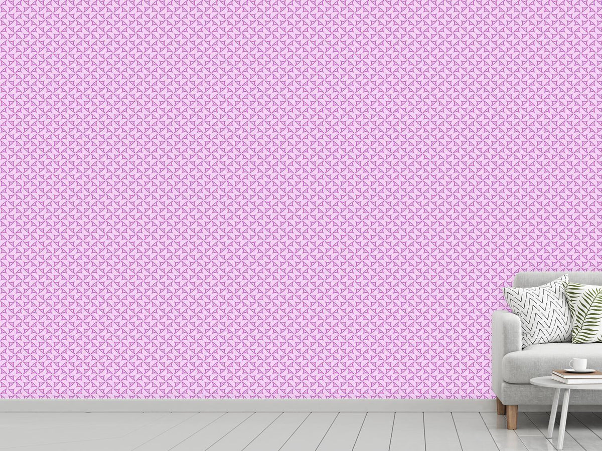 patterned-wallpaper-swinging-triangles