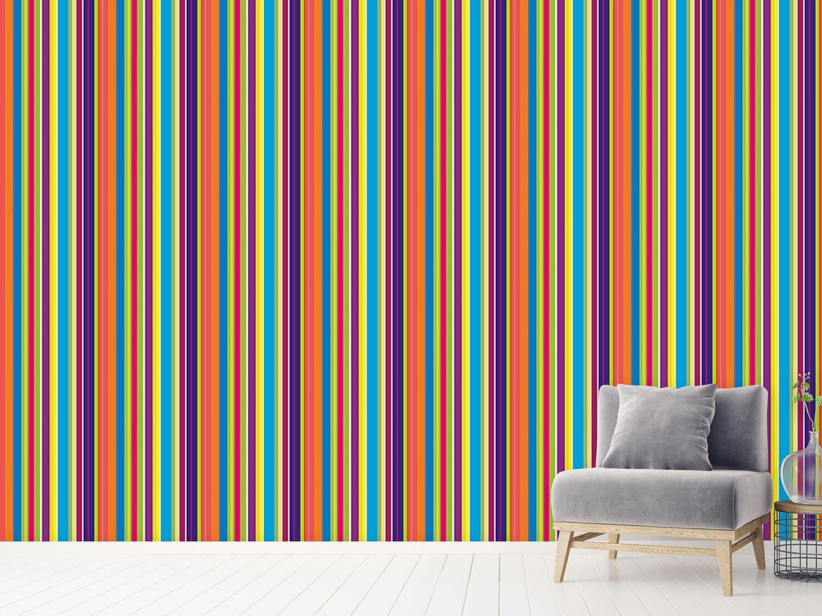 patterned-wallpaper-happy-stripes