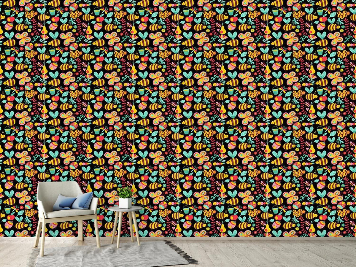 patterned-wallpaper-the-night-shift-of-the-busy-honey-bees