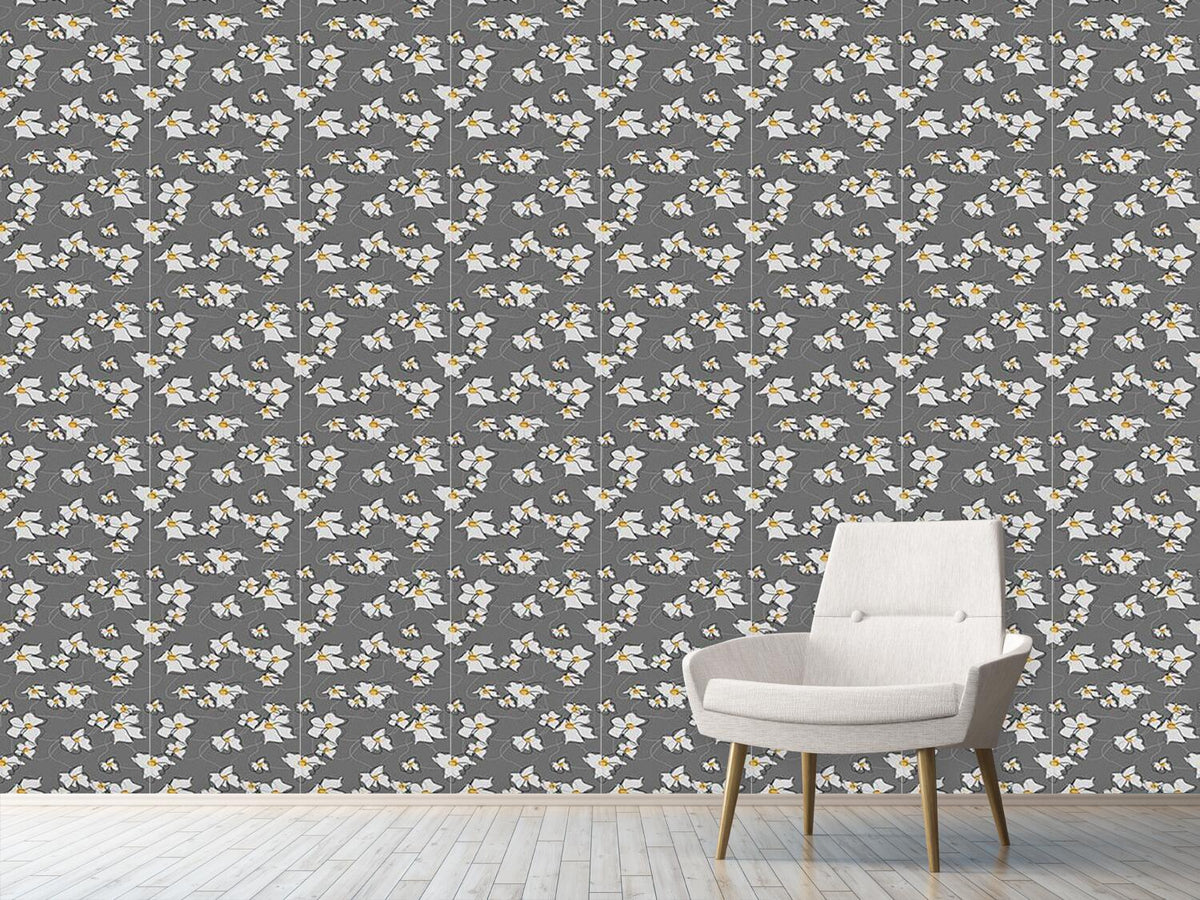 patterned-wallpaper-drawn-bloom