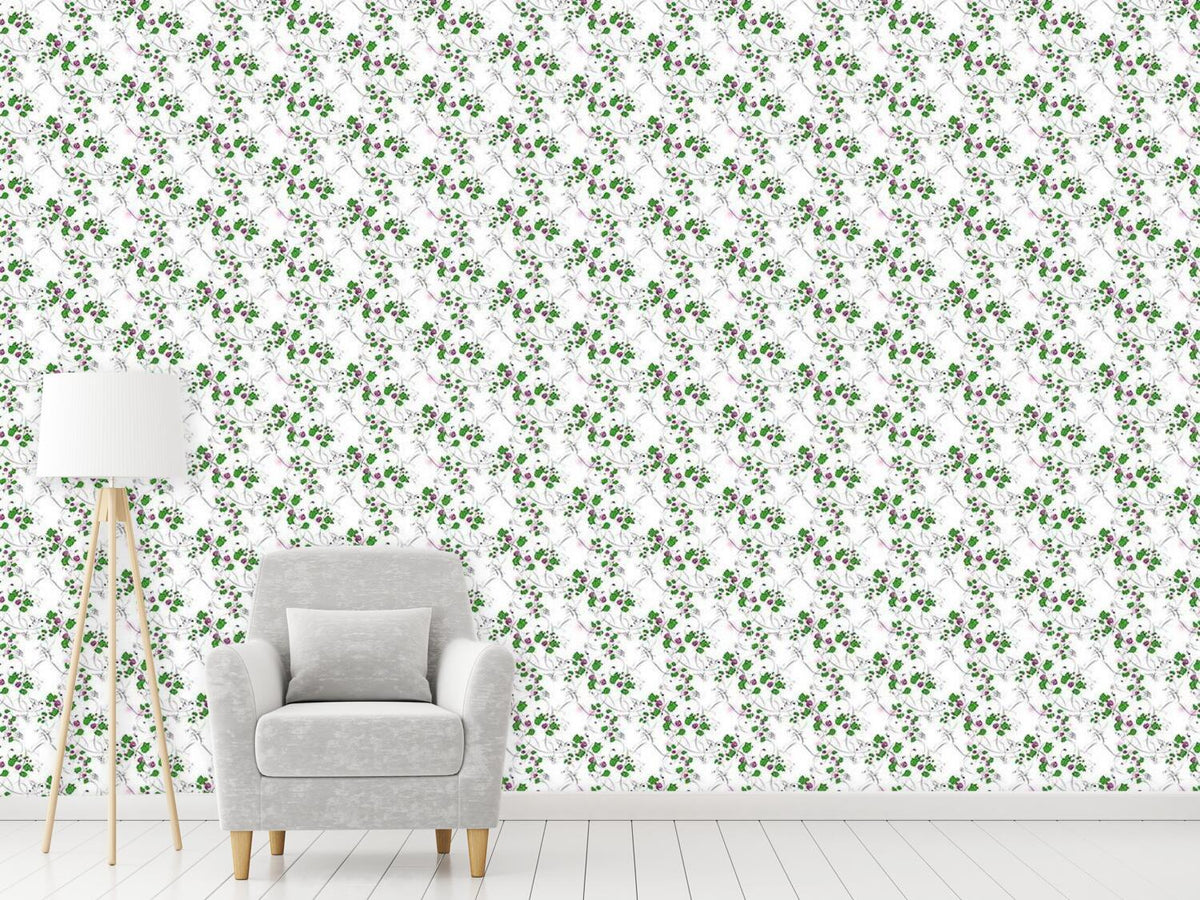 patterned-wallpaper-like-a-fairy-tale