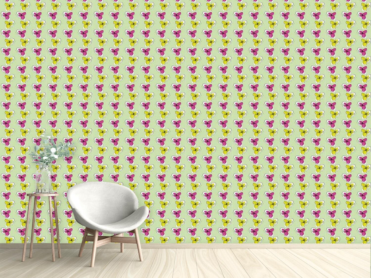 patterned-wallpaper-violas