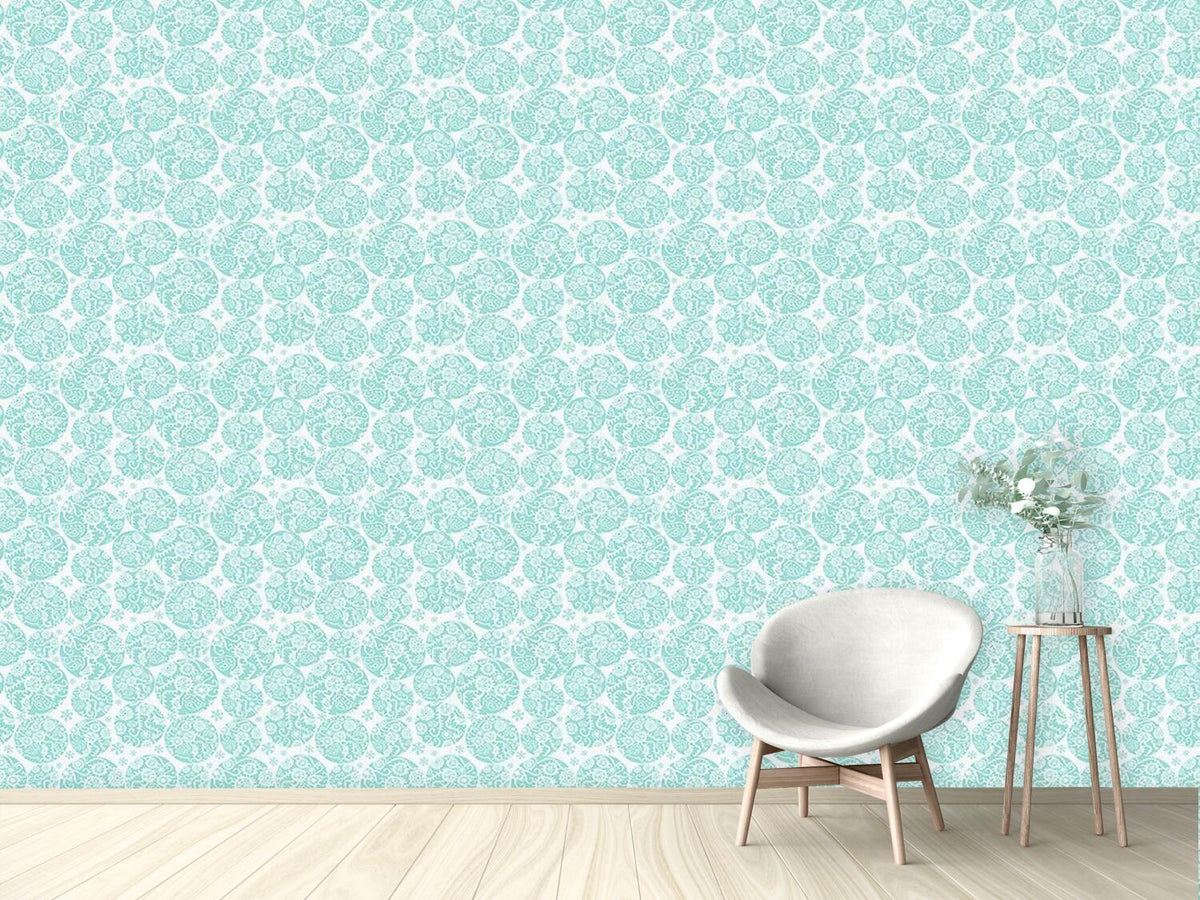 patterned-wallpaper-filigree-winter-circles