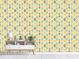 patterned-wallpaper-paper-lanterns