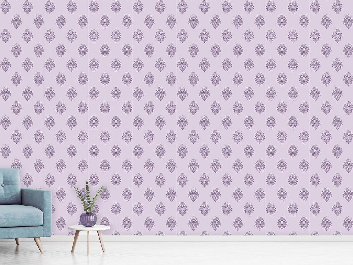 patterned-wallpaper-candelabra