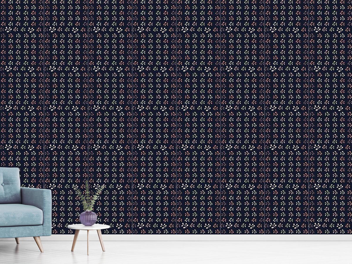 patterned-wallpaper-inline-flowers