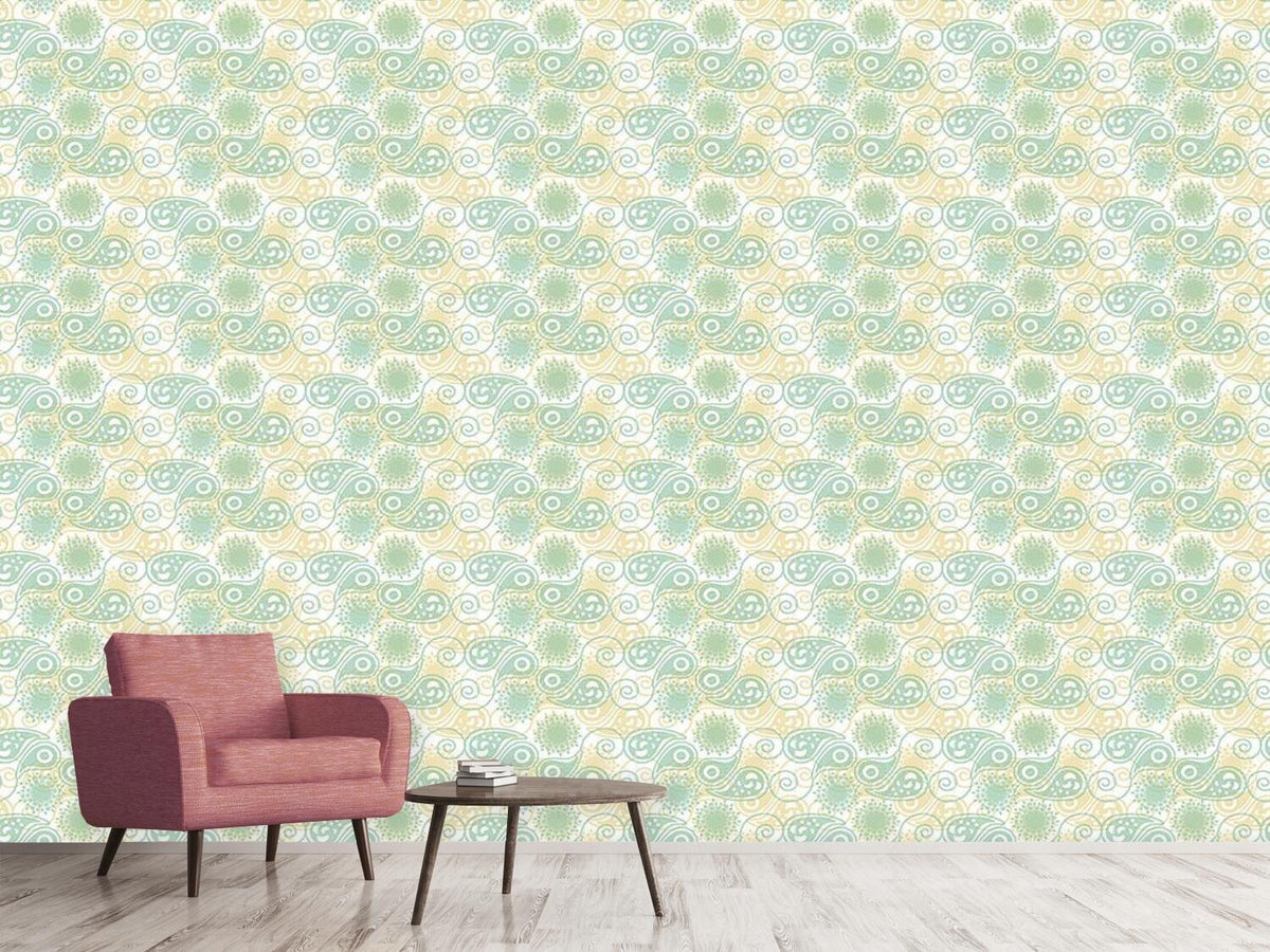 patterned-wallpaper-spring-paisleys