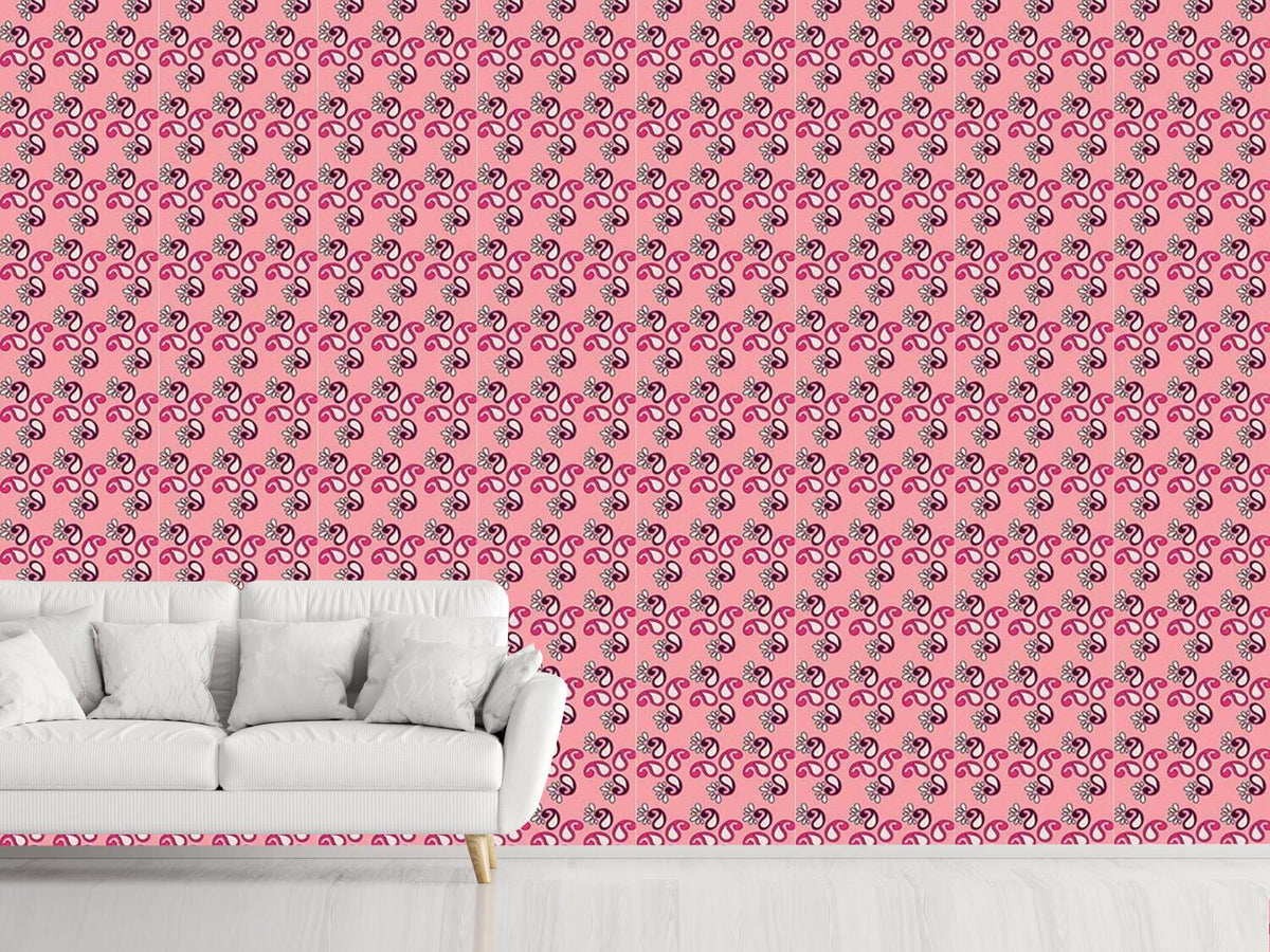 patterned-wallpaper-fancy-paisley-pink