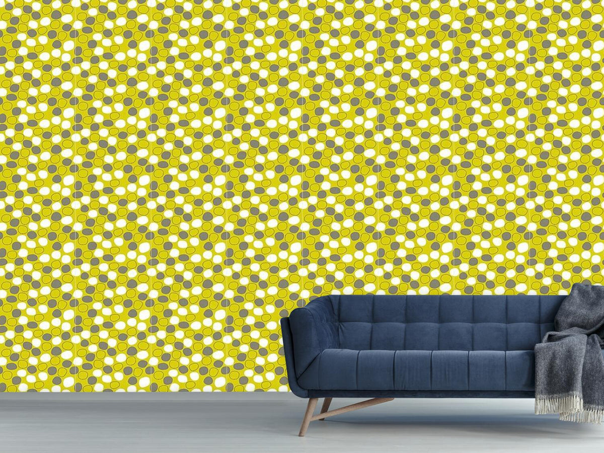 patterned-wallpaper-floating-and-dancing-dots