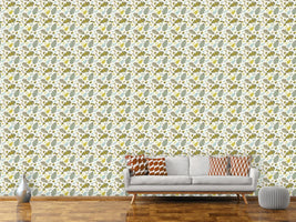 patterned-wallpaper-acorn-and-leaf