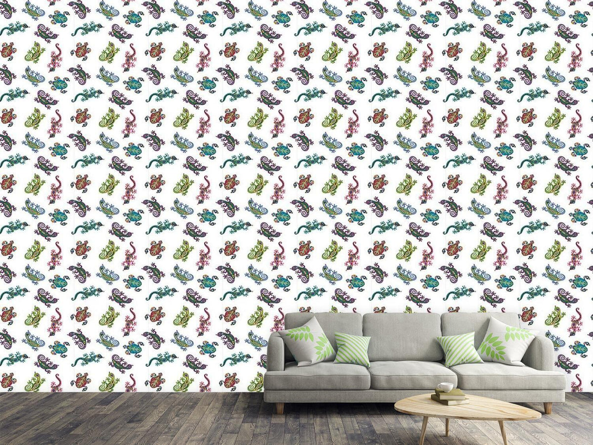 patterned-wallpaper-little-creatures